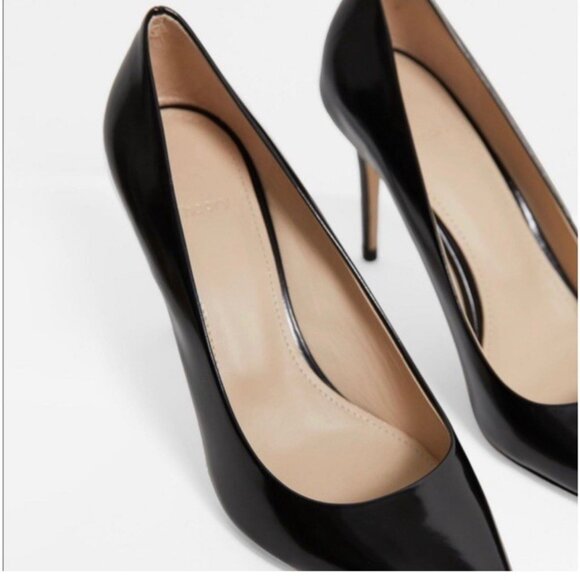 Theory Women's Shoes City Classic Pointy Pumps - Picture 4 of 9